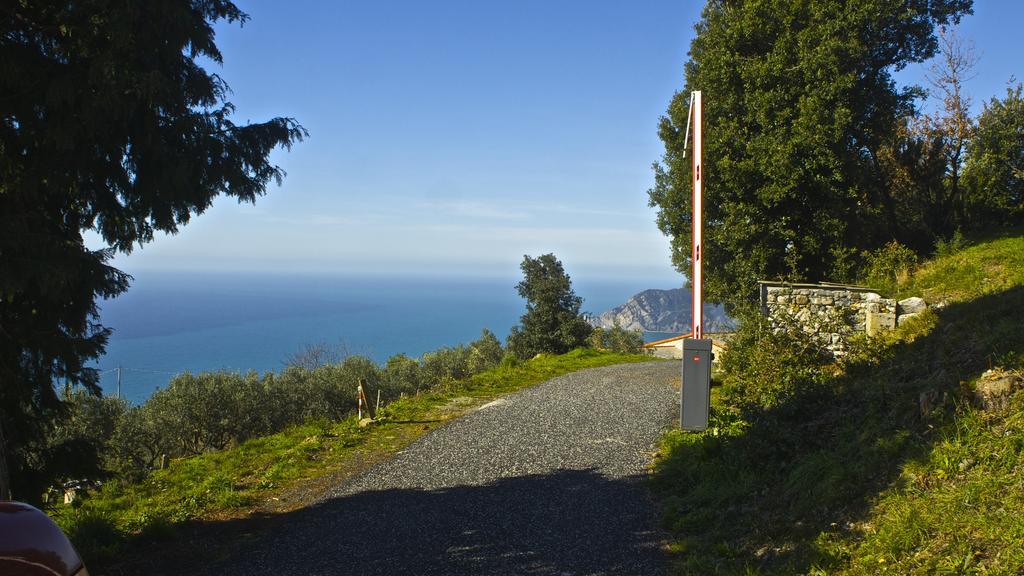 Tra Er Boscu Er Maa Villa Volastra Exterior foto