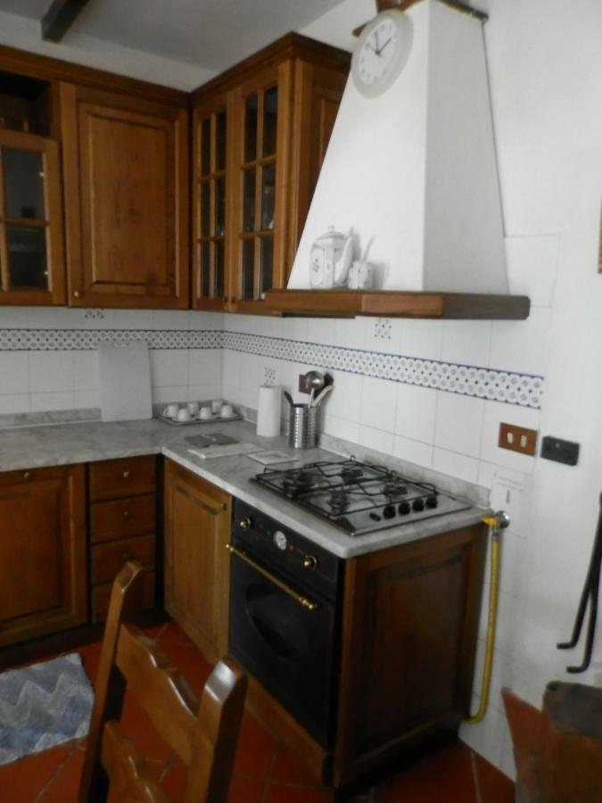Tra Er Boscu Er Maa Villa Volastra Exterior foto