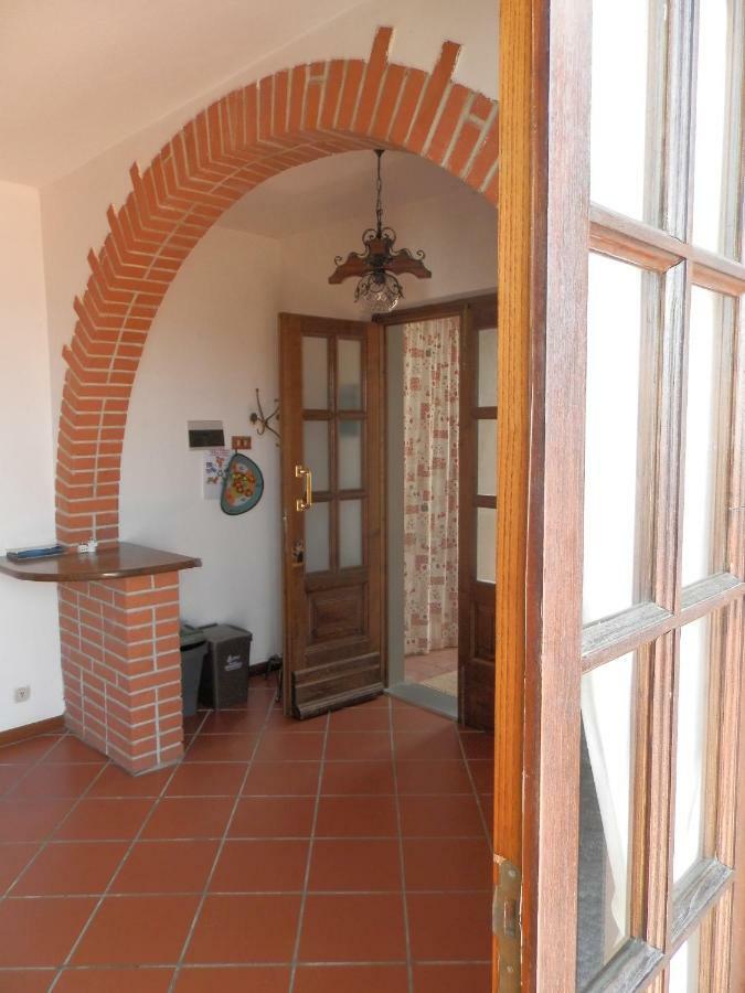 Tra Er Boscu Er Maa Villa Volastra Exterior foto