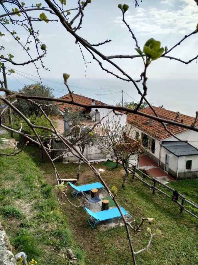 Tra Er Boscu Er Maa Villa Volastra Exterior foto